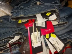 2#7660 Abbigliamento