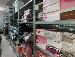 2#7660 Abbigliamento