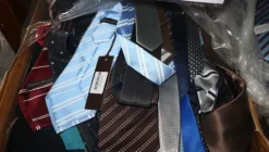1#5236 Abbigliamento e attrezzature da ufficio