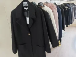 1#8466 Abbigliamento e calzature
