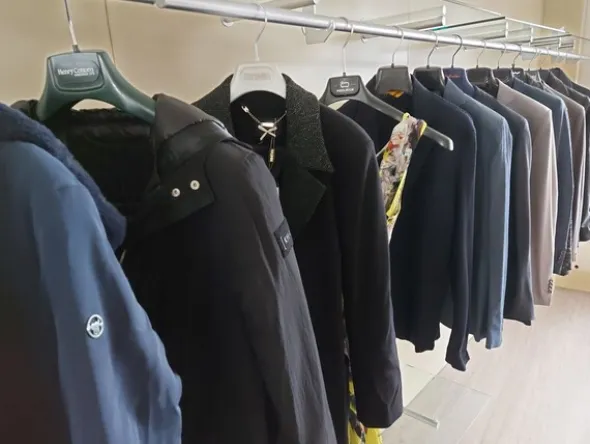 1#8466 Abbigliamento e calzature
