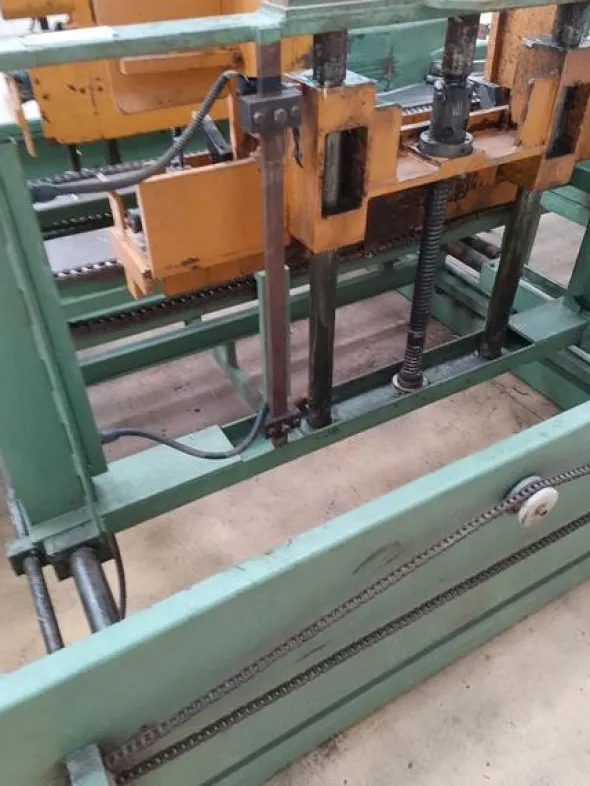 1#8665 Accatastatore automatico per pallet