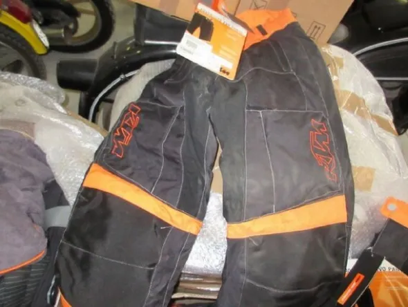 33#4134 Accessori e abbigliamento da moto