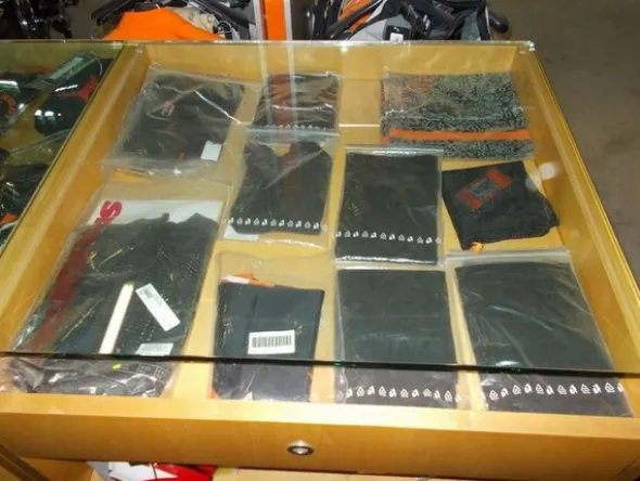 33#4134 Accessori e abbigliamento da moto