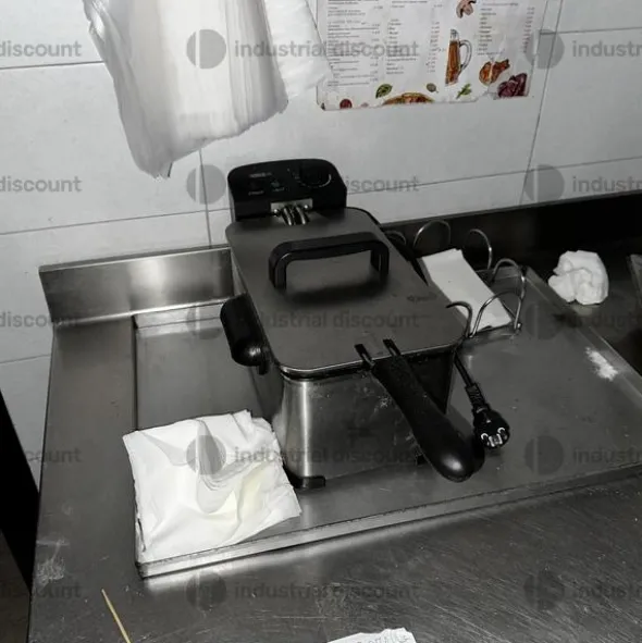 2#9366 Accessori ed arredamento da ristorazione