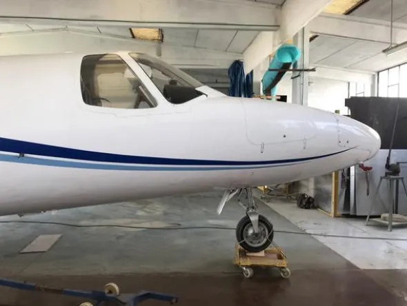 1#4312 AEROMOBILE CESSNA C 501
