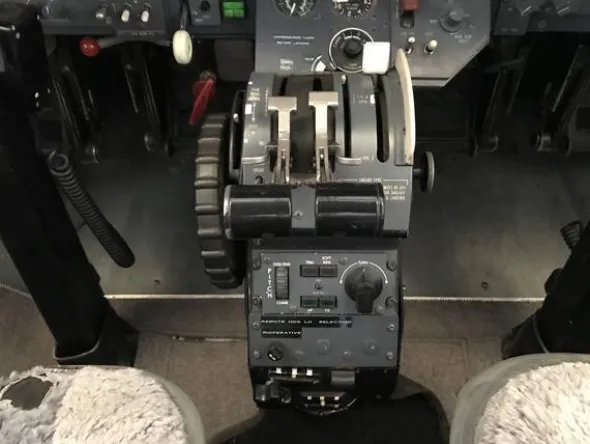 1#4312 AEROMOBILE CESSNA C 501