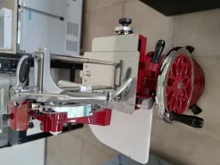 AFFETTATRICE A VOLANO SERIE LUSSO LAMA DA 300