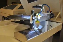 Affilatrice per lame circolari CNC 3000 B
