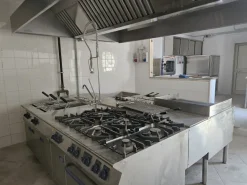 AFFITTASI LOCALE PER RISTORANTE/PIZZERIA PRONTO ALL'USO