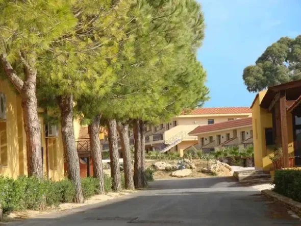 #25696 AFFITTO di azienda alberghiera a Marinella di Selinunte