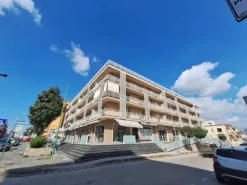#24679 AFFITTO - locale commerciale a Marigliano