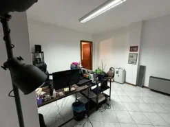 #23726 AFFITTO - Taverne d'Arbia Ufficio o commerciale