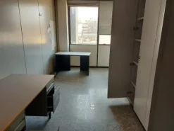 #12822 Affitto/Vendita Ampio ufficio con autorimessa in edificio commerciale