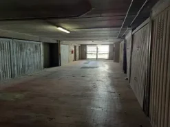 #12822 Affitto/Vendita Ampio ufficio con autorimessa in edificio commerciale