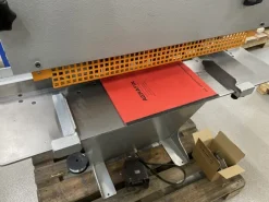 Agrafix DK 80 double head stitcher with loop stitching