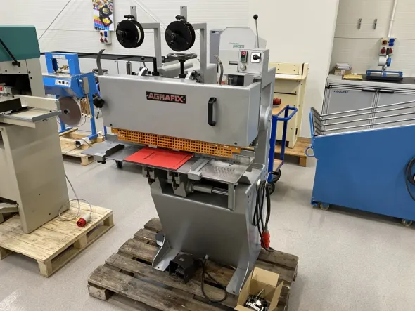 Agrafix DK 80 double head stitcher with loop stitching