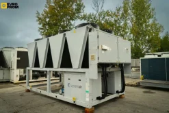 Air cooled chiller Systemair 414 kW | Usato | Garanzia