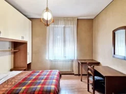 #23026 Albergo con Bar-Ristorante e due appartamenti