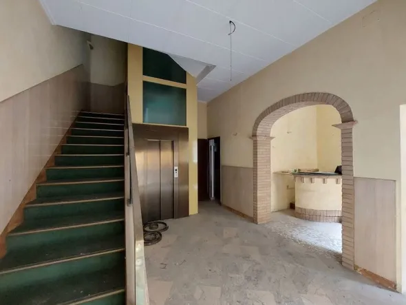 #19113 Albergo con ristorante in centro storico