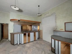 #19113 Albergo con ristorante in centro storico