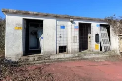 #14914 Albergo da ristrutturare e terreno sportivo