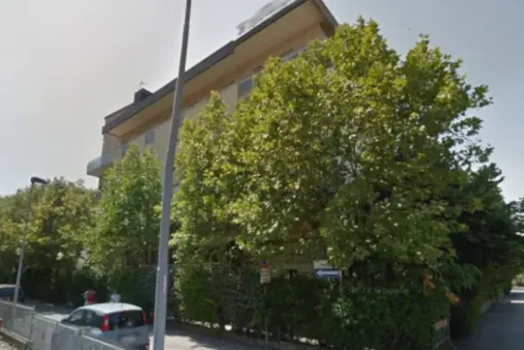 #2536183 Albergo in località turistica