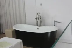 #15395 Albergo in zona collinare
