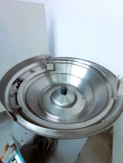 ALIMENTATORE VIBRANTE A TAZZA-TAD (PH-PR-ALI-107)