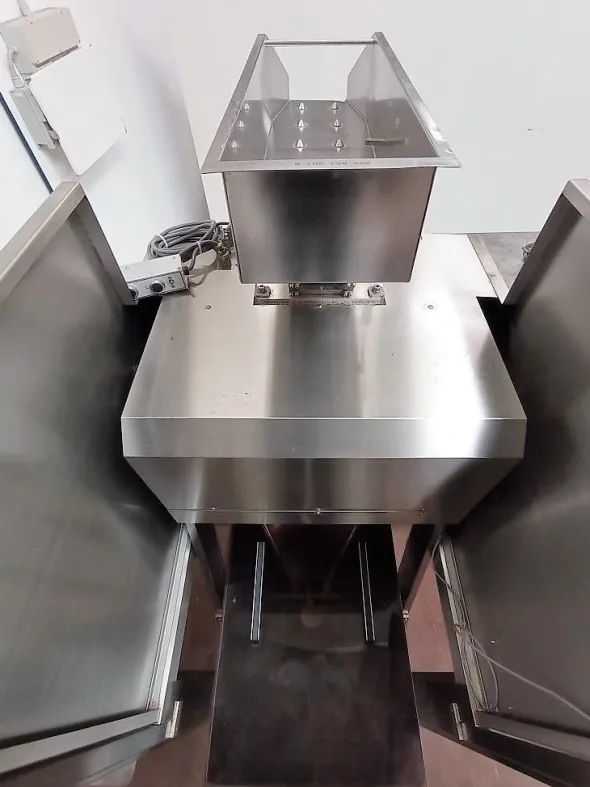 ALIMENTATORE VIBRANTE CON ELEVATORE (COD. PH-PR-ALI-97)