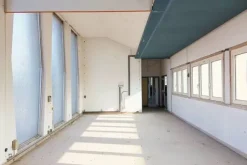 #24081 Ambienti grezzi piano primo destinati ad ufficio