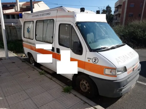 1#5172 Ambulanza Fiat Ducato
