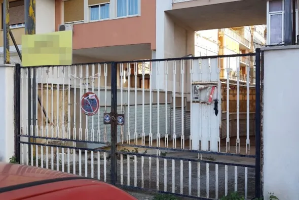 #11180 Ampio magazzino al seminterrato