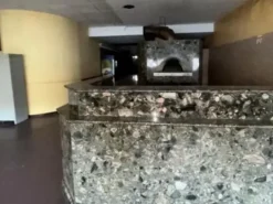 #2536634 Ampio negozio ex ristorante
