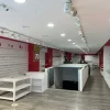 #2530002 Ampio negozio su via Sparano