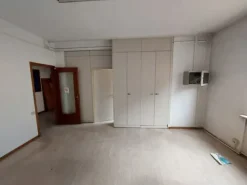 #2638352 Ampio ufficio in edificio residenziale