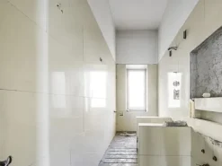 #23822 Ampio ufficio in palazzo storico
