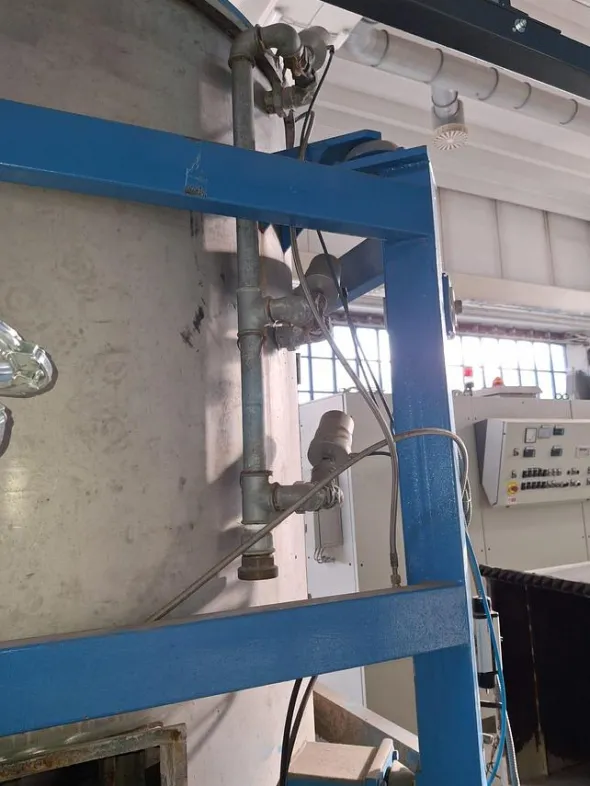 1998 AMUT CENTRIFUGAL DRYER