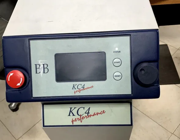 Apparecchiatura per estetica marca KC4 Performance