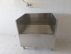 4#8247 Apparecchiature in acciaio inox