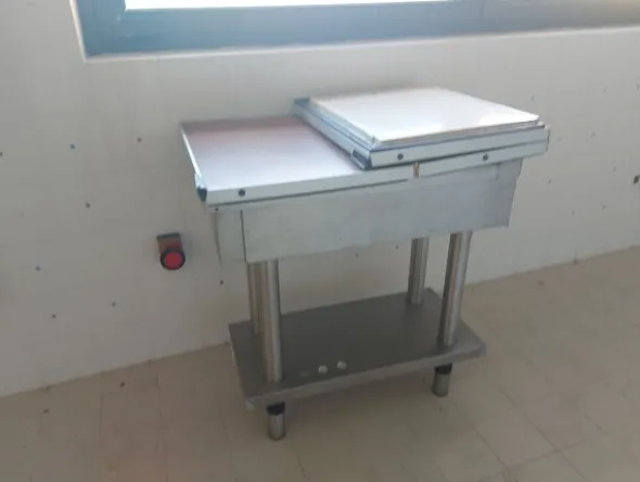4#8247 Apparecchiature in acciaio inox
