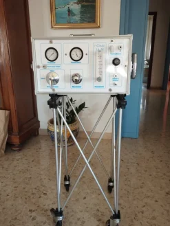 Apparecchio idrocolonterapia