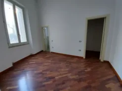 #19782 Appartamento in centro storico, attualmente ufficio con possibilità di cambio d’uso in residenziale