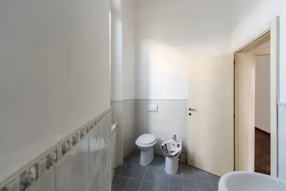 #19782 Appartamento in centro storico, attualmente ufficio con possibilità di cambio d’uso in residenziale