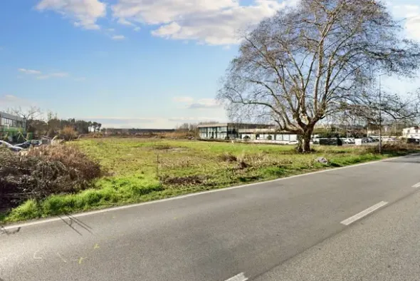 #23830 Appezzamenti di terreno di complessivi 21.745 mq
