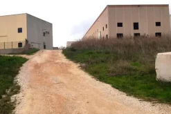 #24108 Appezzamento agricolo in zona estrattiva
