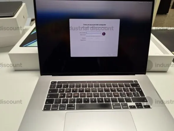 3#9095 Apple Macbook pro intel i7 mod. A2141 con scatola