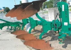 4#9634 Aratro trivomere voltorecchio Pietro Moro EVT 180