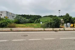 #24076 Area edificabile di 765 mq in zona residenziale