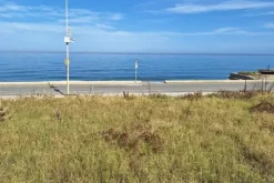 #24601 Area per attrezzature pubbliche vicino mare